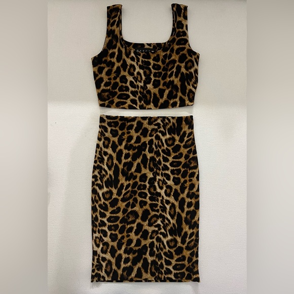 Sabora Leopard Print Set Size Small - Picture 2 of 6